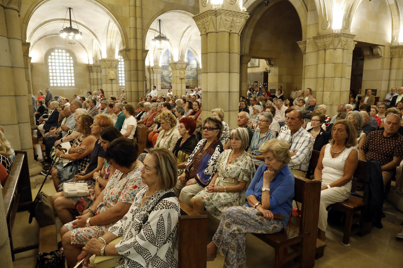 Así fue la bendición de las aguas en Gijón