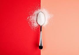 Aspartamo, el edulcorante más utilizado en refrescos sobre el que alerta la OMS