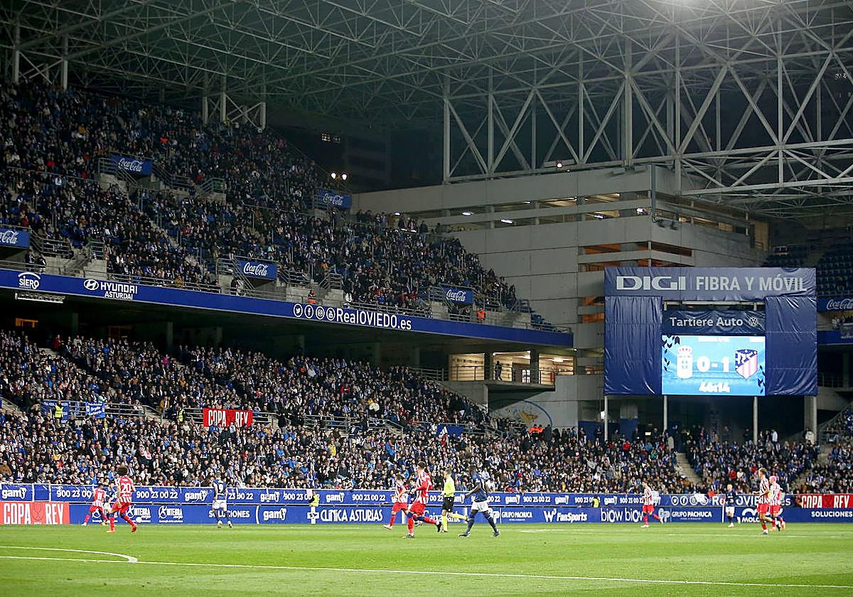 Imagen del Carlos Tartiere durante el partido del Oviedo contra el Atlético de Madrid en la Copa del Rey.
