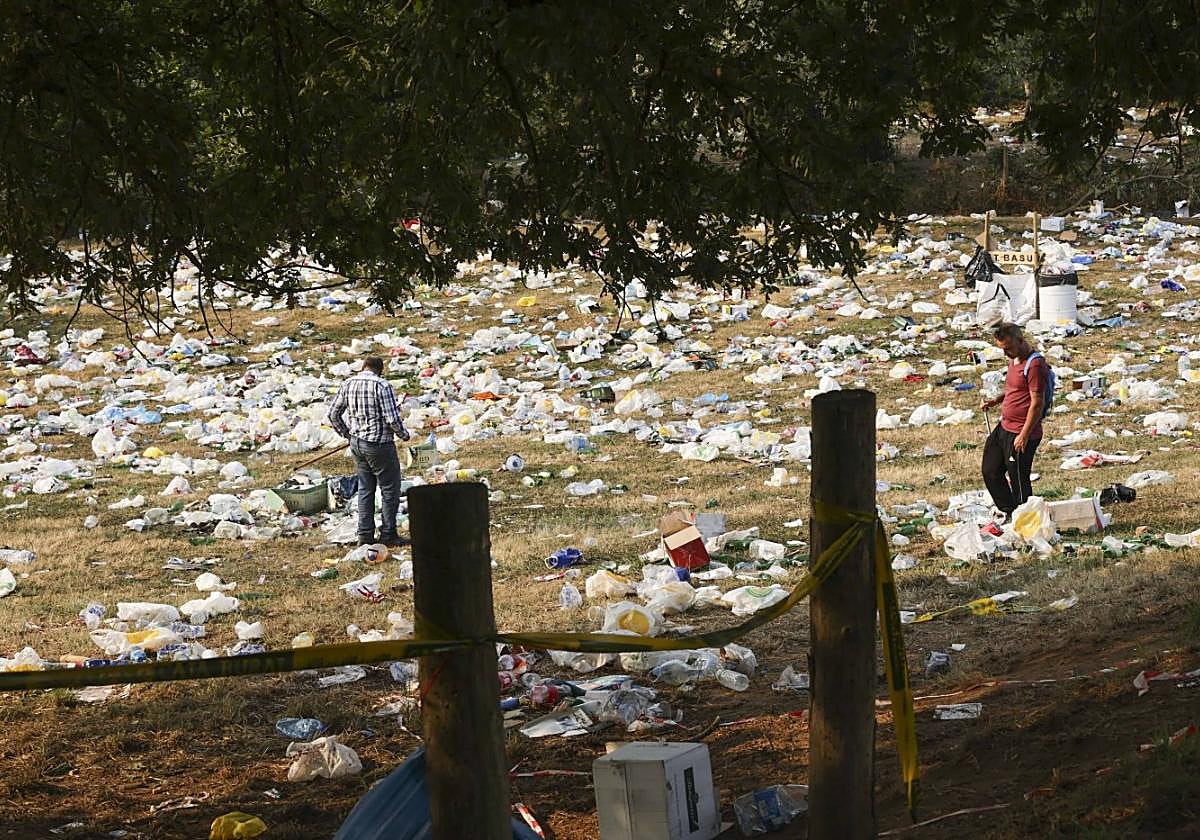 Estado en el que quedó La Sobatiella tras la celebración del Carmín el año pasado.