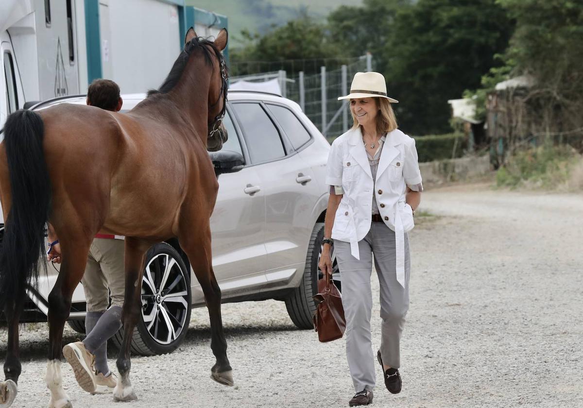 La infanta Elena ya está en Asturias