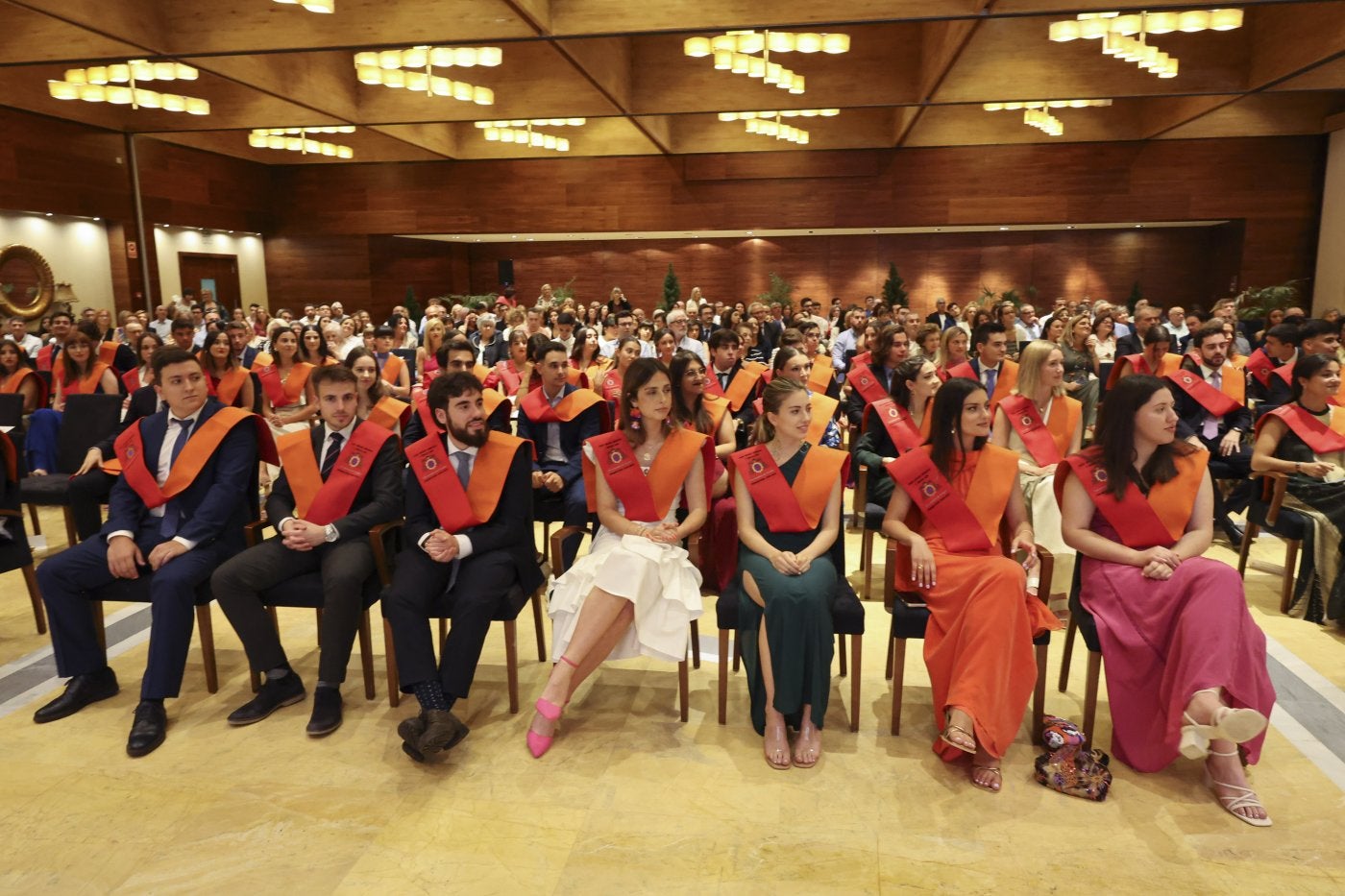 Graduación de Derecho y ADE.