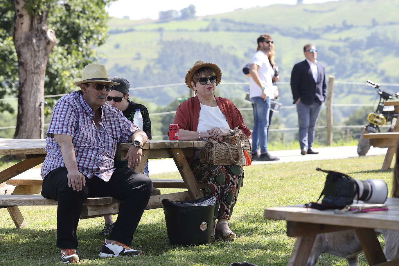 La infanta Elena y Cayetano Martínez de Irujo, protagonistas en Asturias