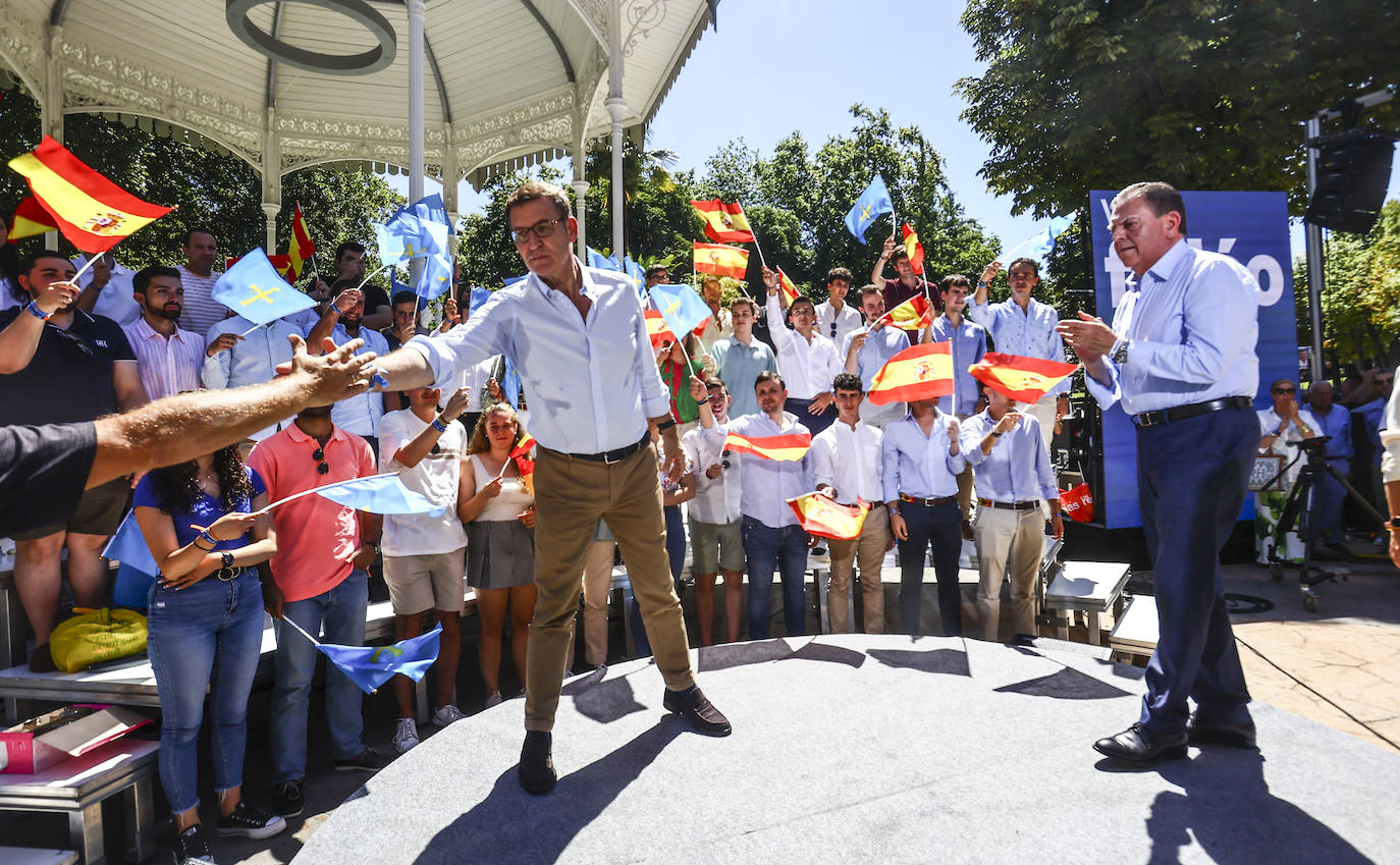 Así fue el acto de campaña de Feijóo en Oviedo