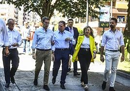 Diego Canga, Alberto Nuñez Feijóo, Alfredo Canteli, Esther Llamazares y Álvaro Queipo, ayer, en Oviedo.