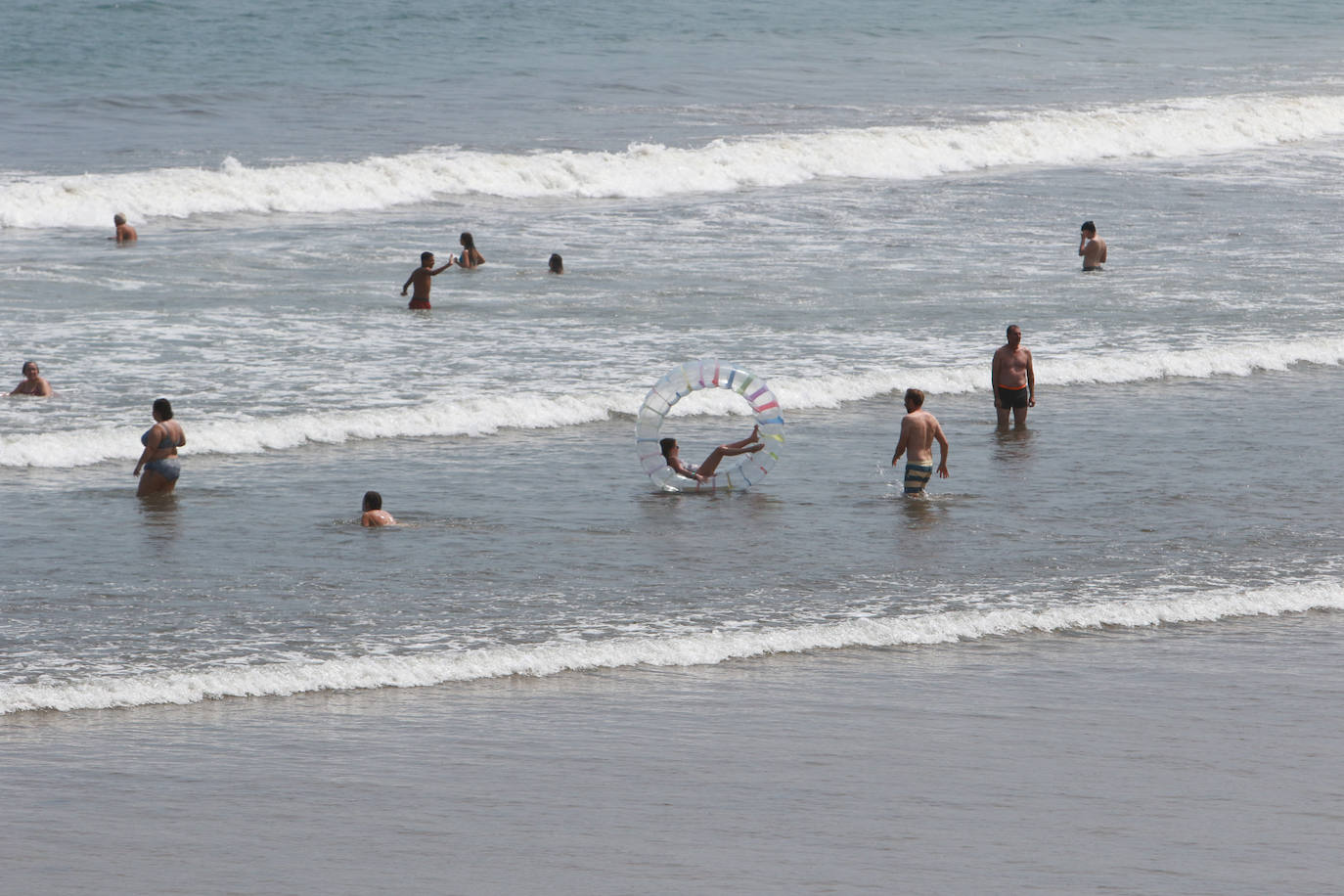 Gijón exprime los días de playa