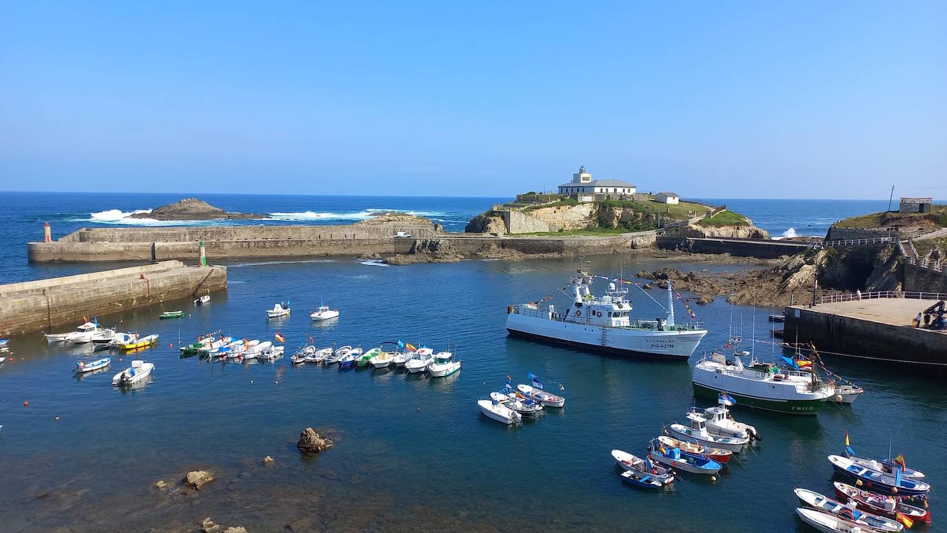 Tapia arropa a su Virgen del Carmen