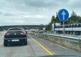 Atascos en la carretera 'Y'.