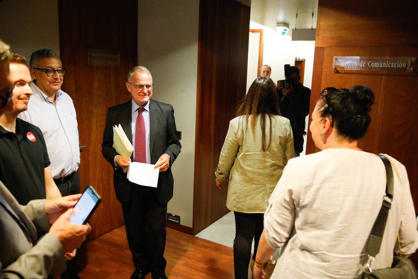 Barbón concreta su programa de gobierno