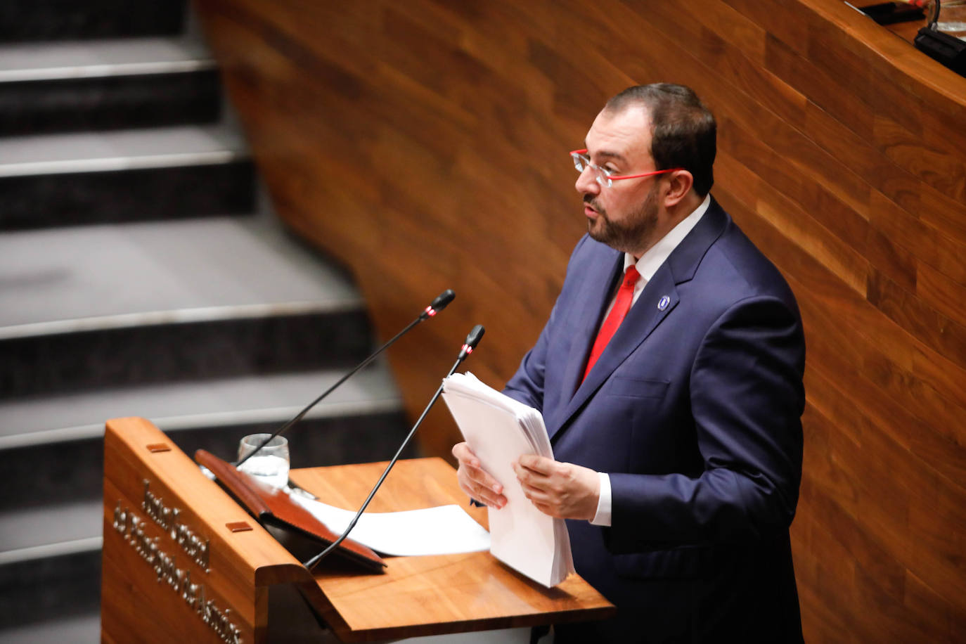 Barbón concreta su programa de gobierno