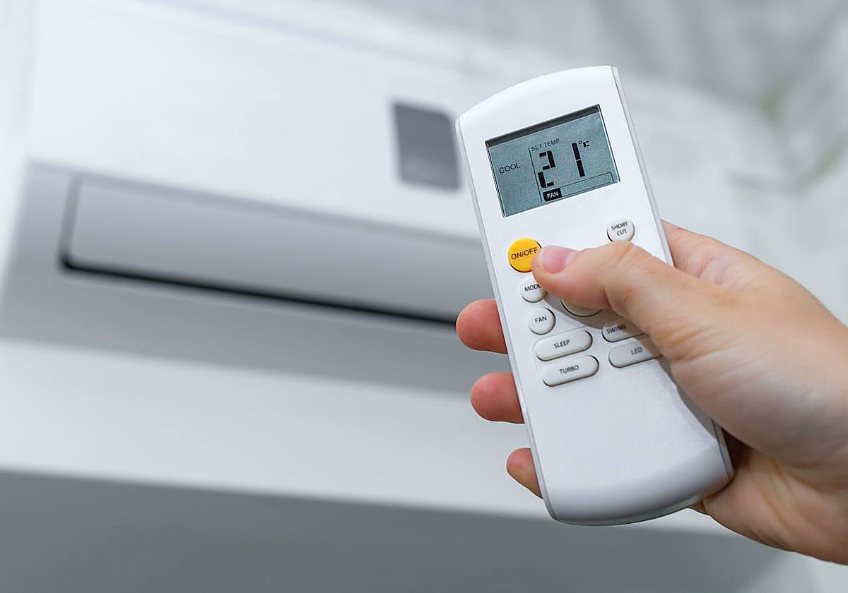 Consulta el precio de la luz por horas para el miércoles.