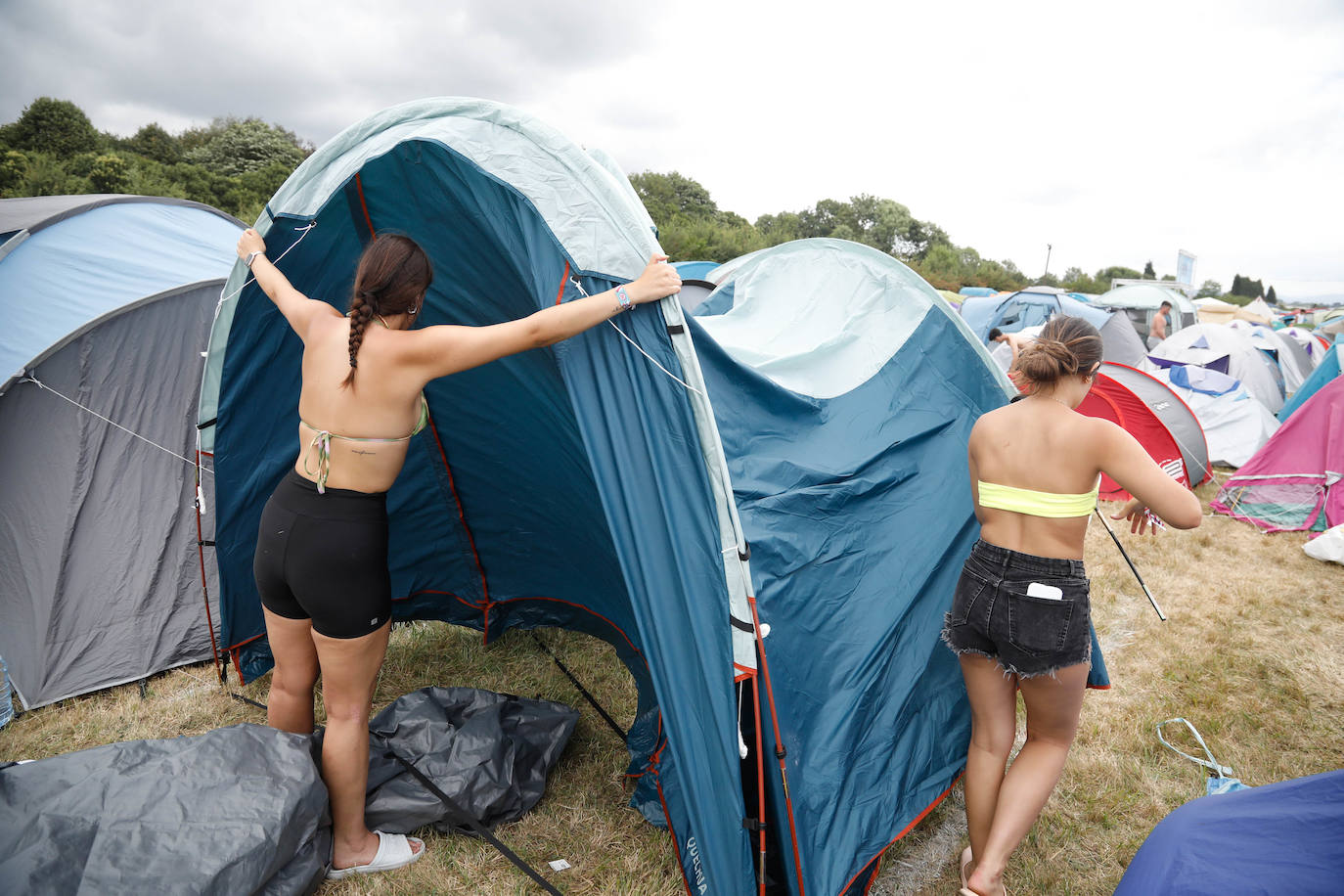 Así viven los &#039;campers&#039; el Boombastic, a la espera del inicio de los conciertos