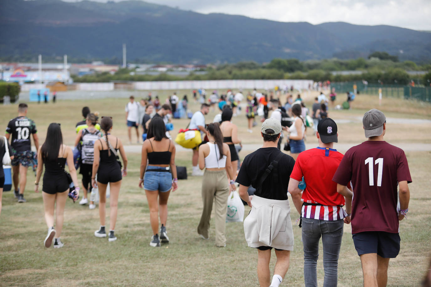 Así viven los &#039;campers&#039; el Boombastic, a la espera del inicio de los conciertos