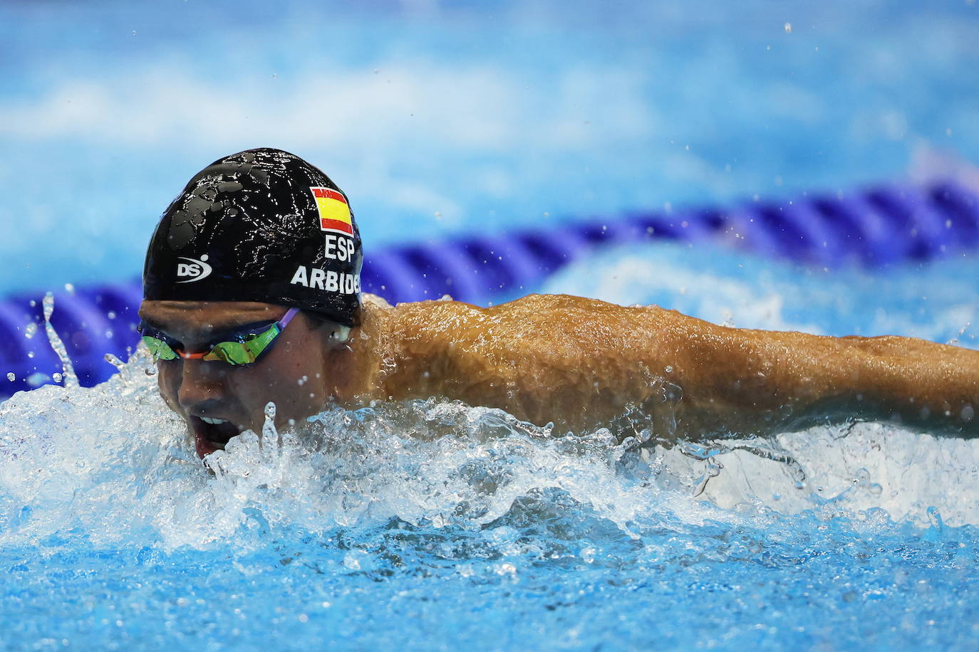 El récord de natación del asturiano Arbidel González, en imágenes