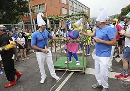 Mujeres por Grado rinden homenaje a la arquitectura indiana de la villa.