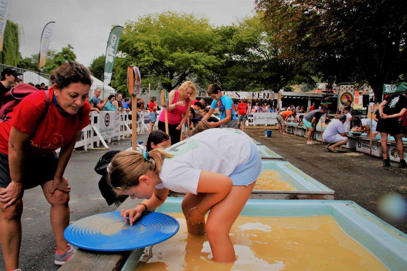Navelgas brilla como el oro