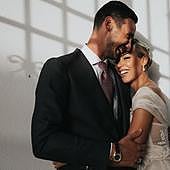 El romántico mensaje de Sergio Rico a su mujer junto a una tierna imagen de ambos desde el hospital