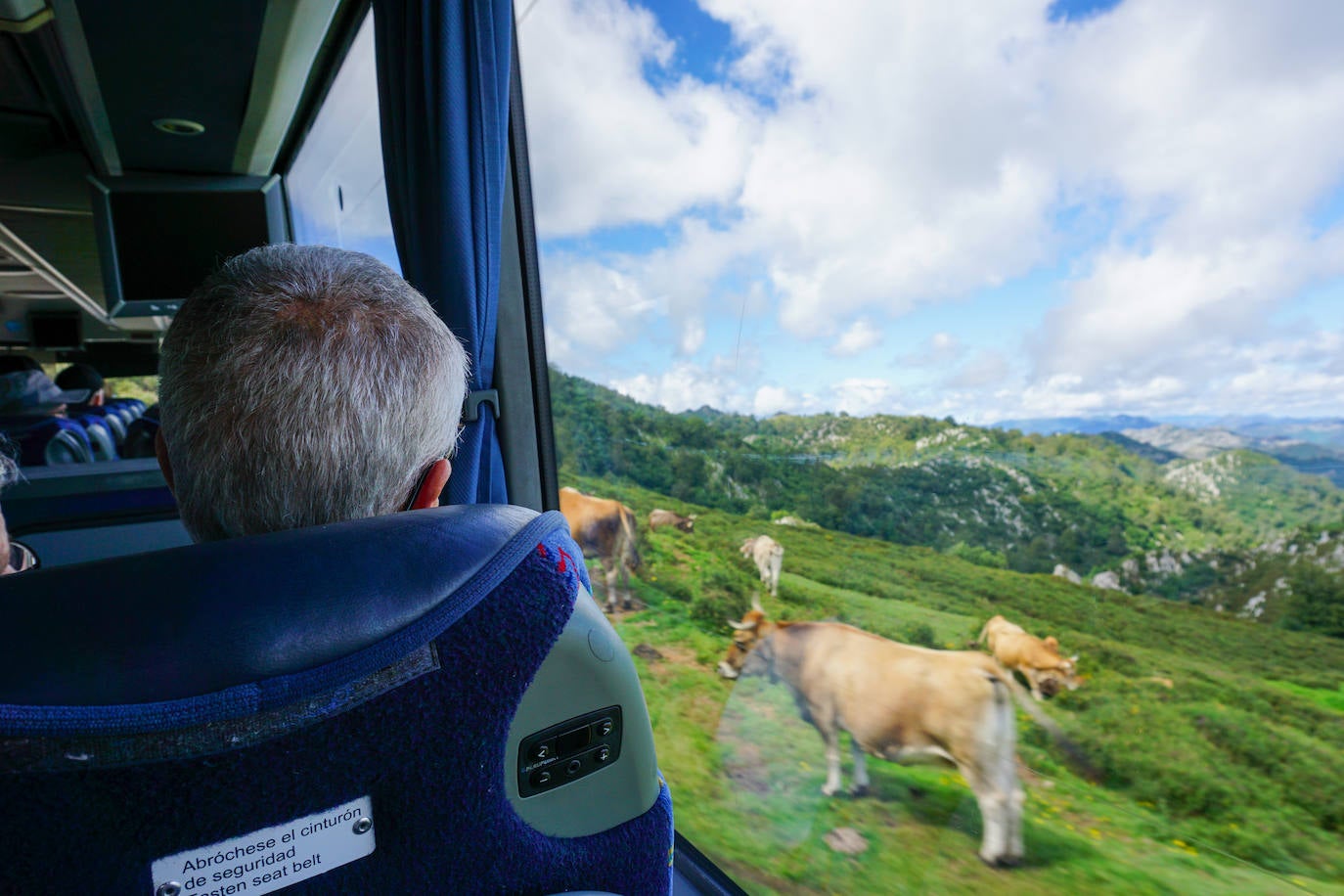 Los turistas vuelven a los Lagos de Covadonga