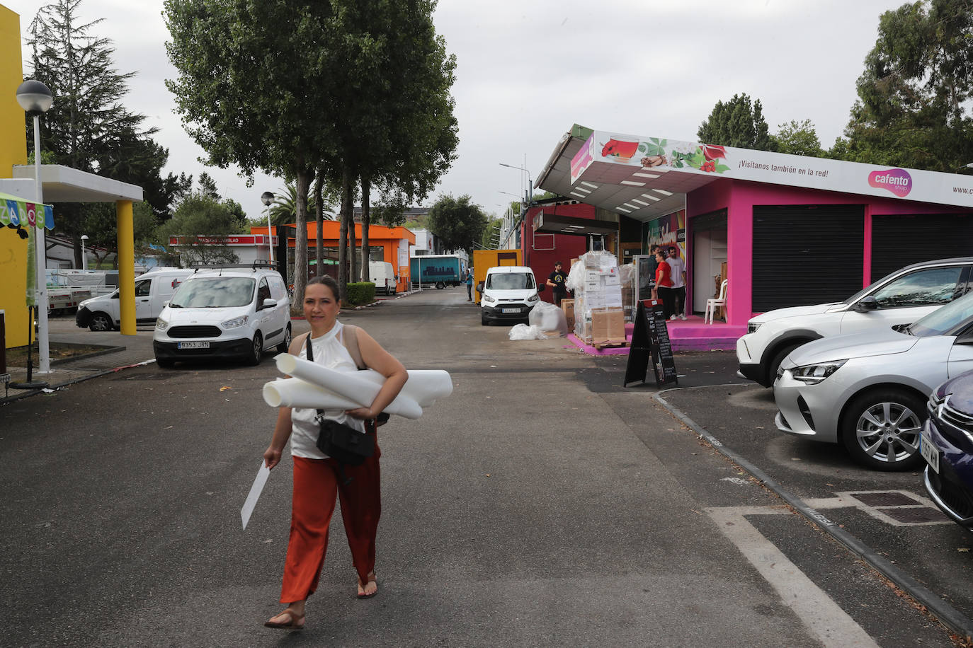 Últimos preparativos para iniciar la Feria de Muestras