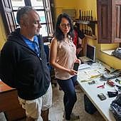 «Venían coches bajando y al bus le costaba pasar»