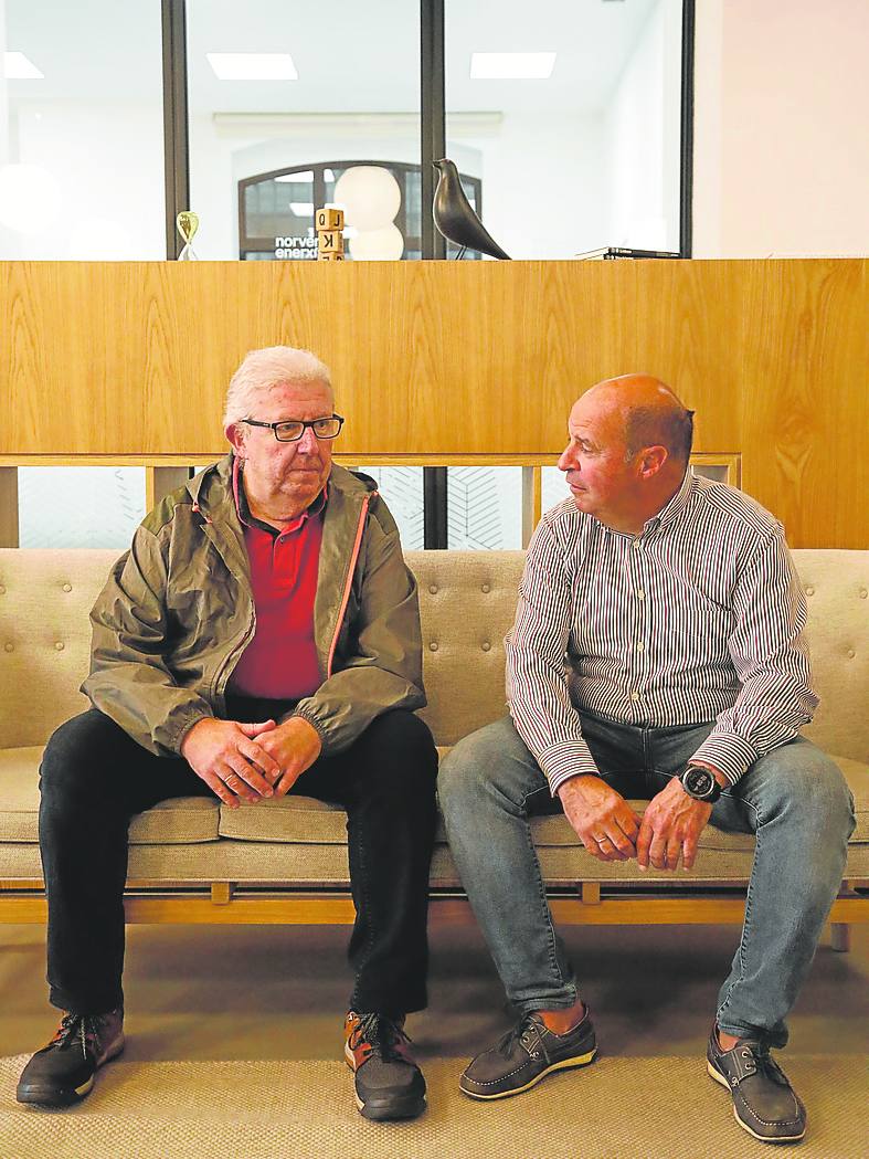 Juan Carlos Cueto y Hugo de la Fuente, vicepresidente y presidente de la Plataforma de Bernueces.