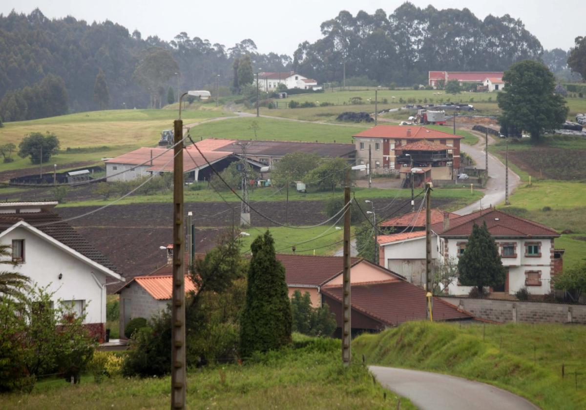 Vista del núcleo de Campañones, en la parroquia de Solís.