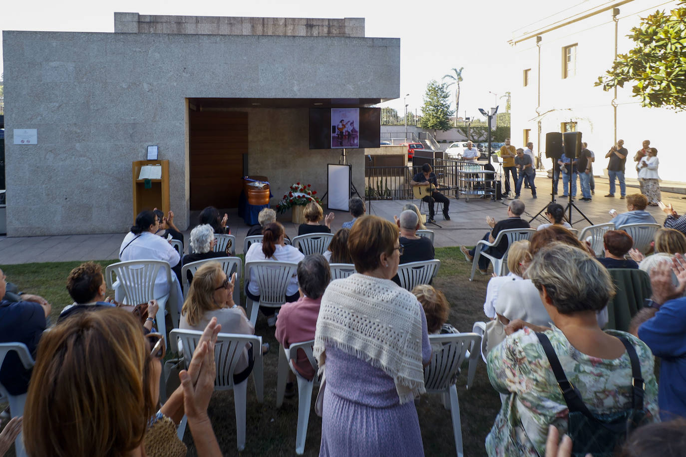 Emotivo adiós a Julio Ramos