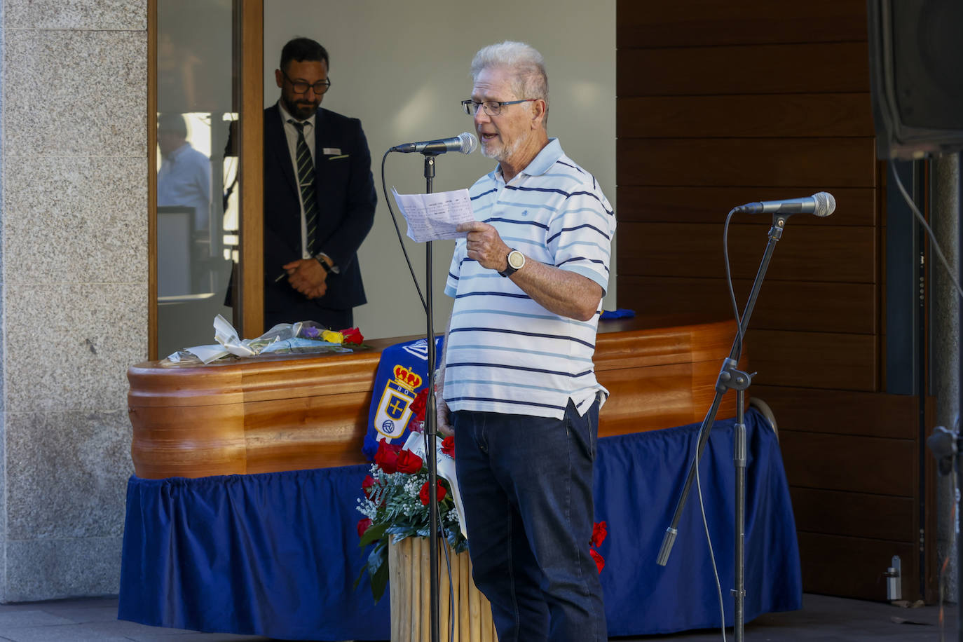 Emotivo adiós a Julio Ramos