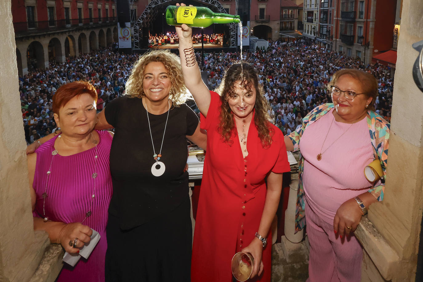 Gijón inicia su gran folixa