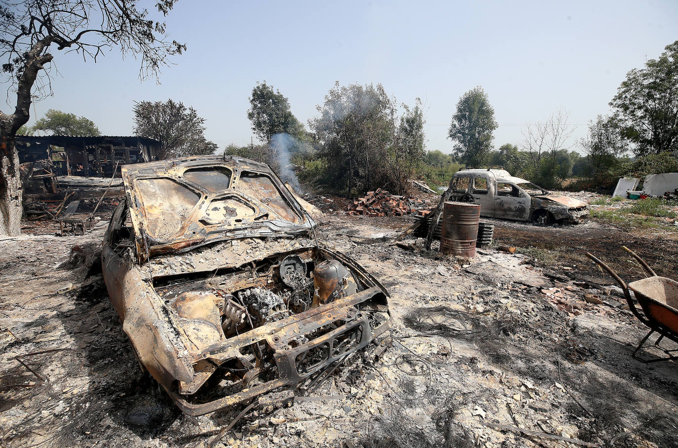 Así amaneció el poblado de Llanera tras el incendio