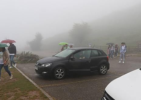Imagen secundaria 1 - La subida a los Lagos, «más tranquila»