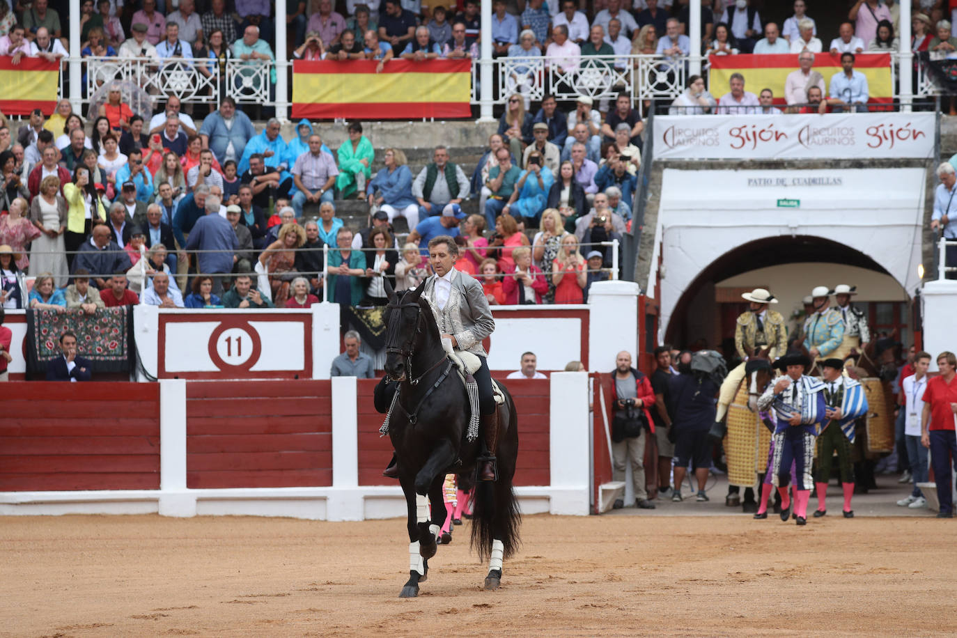 Así fue la primera corrida de la Feria Taurina de Gijón