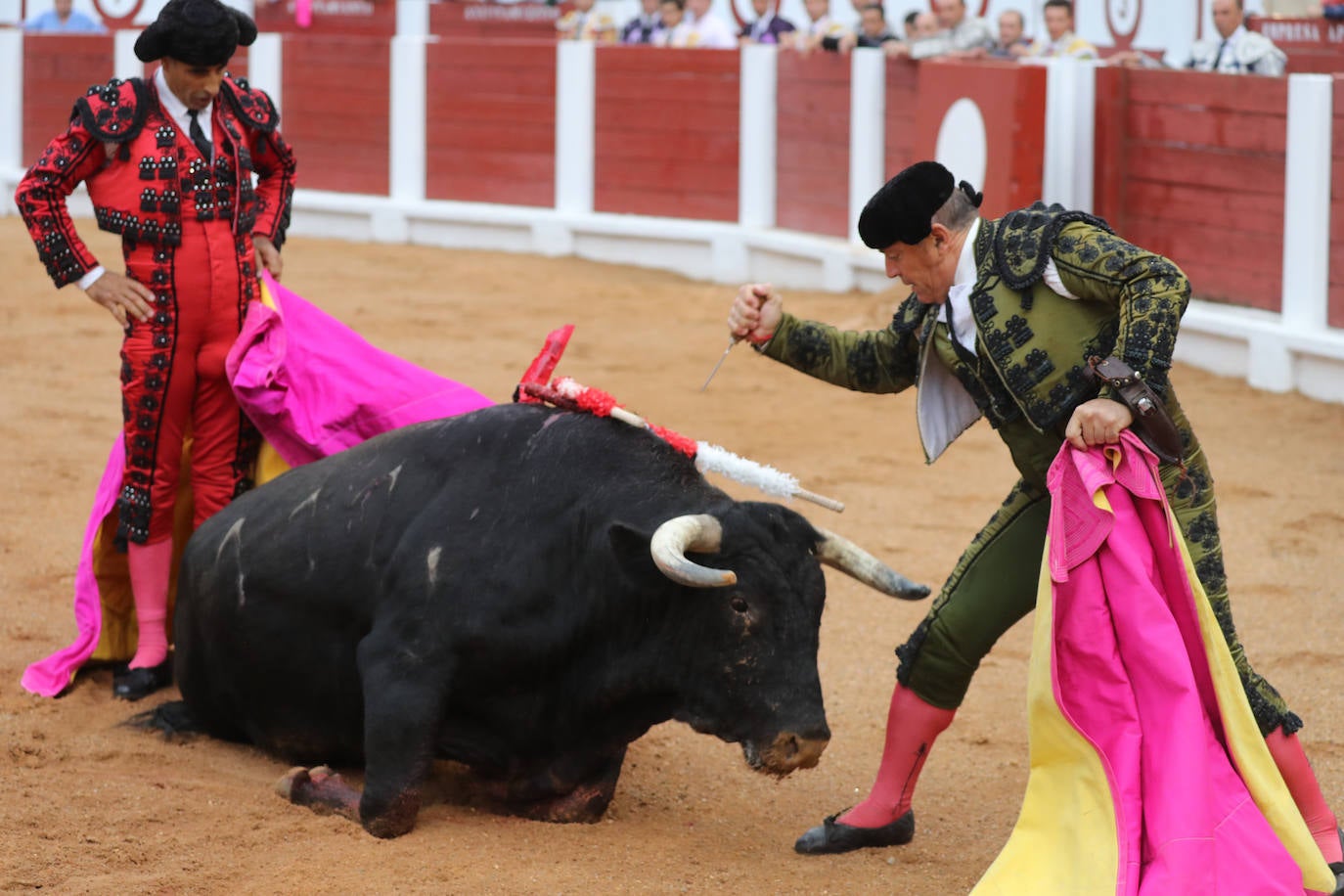 Así fue la primera corrida de la Feria Taurina de Gijón