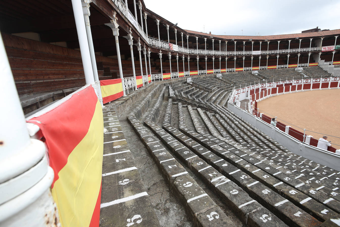 Gijón se prepara para la vuelta de su feria taurina