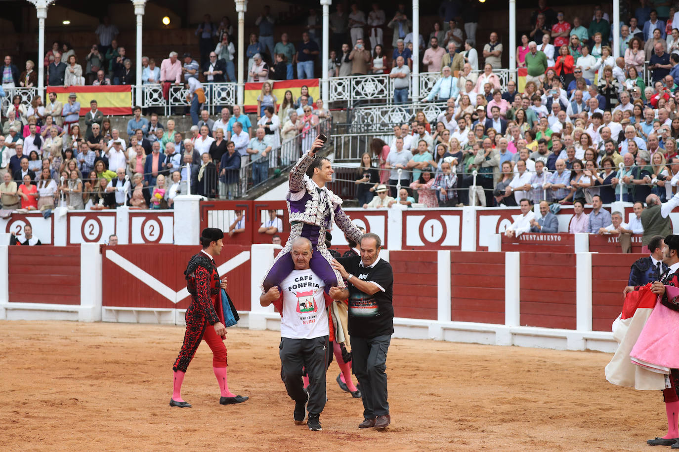 Así ha sido la segunda corrida de la Feria Taurina de Gijón