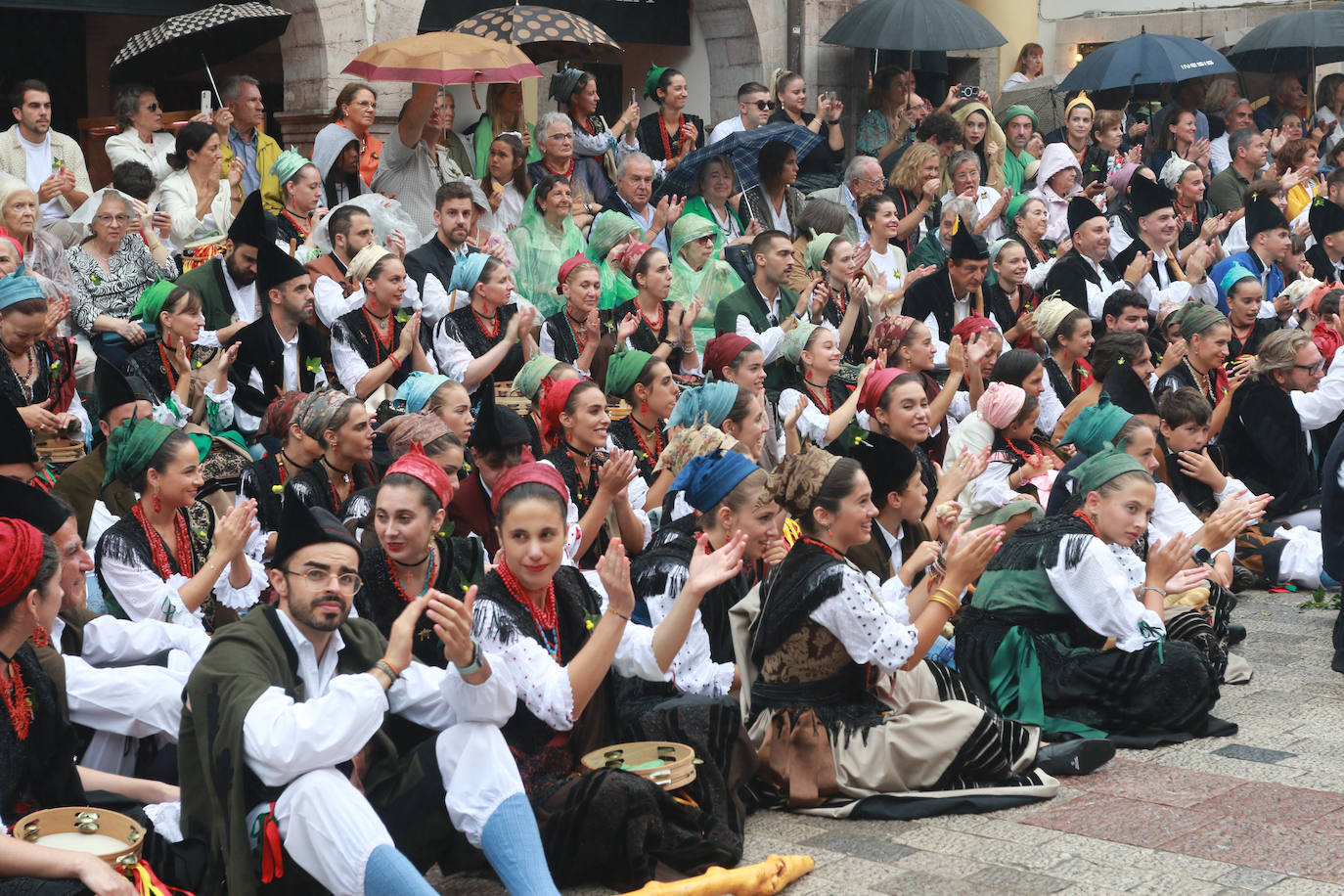 Emoción en Llanes por San Roque