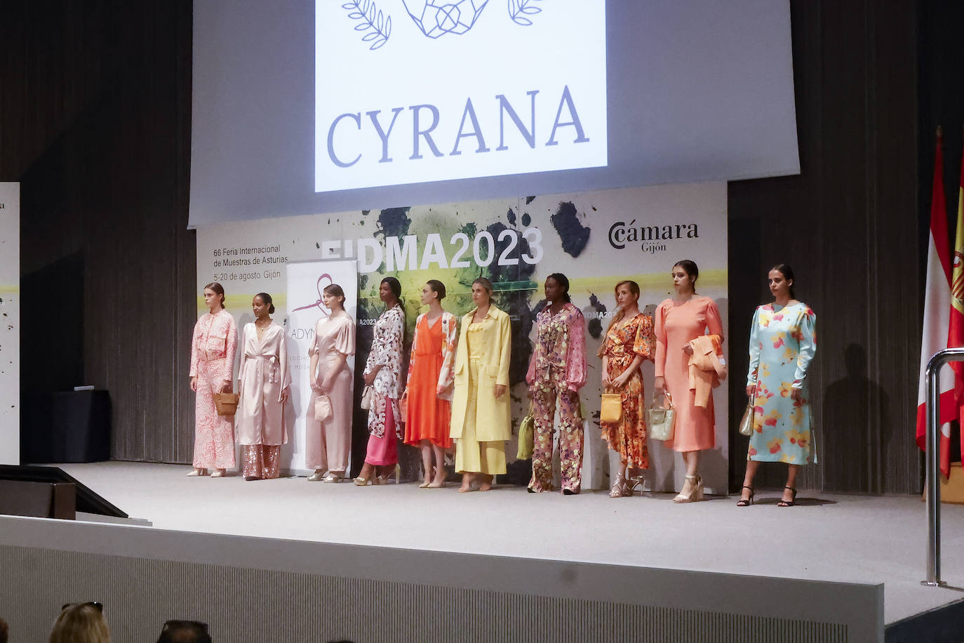 La moda asturiana desfila en la Fidma