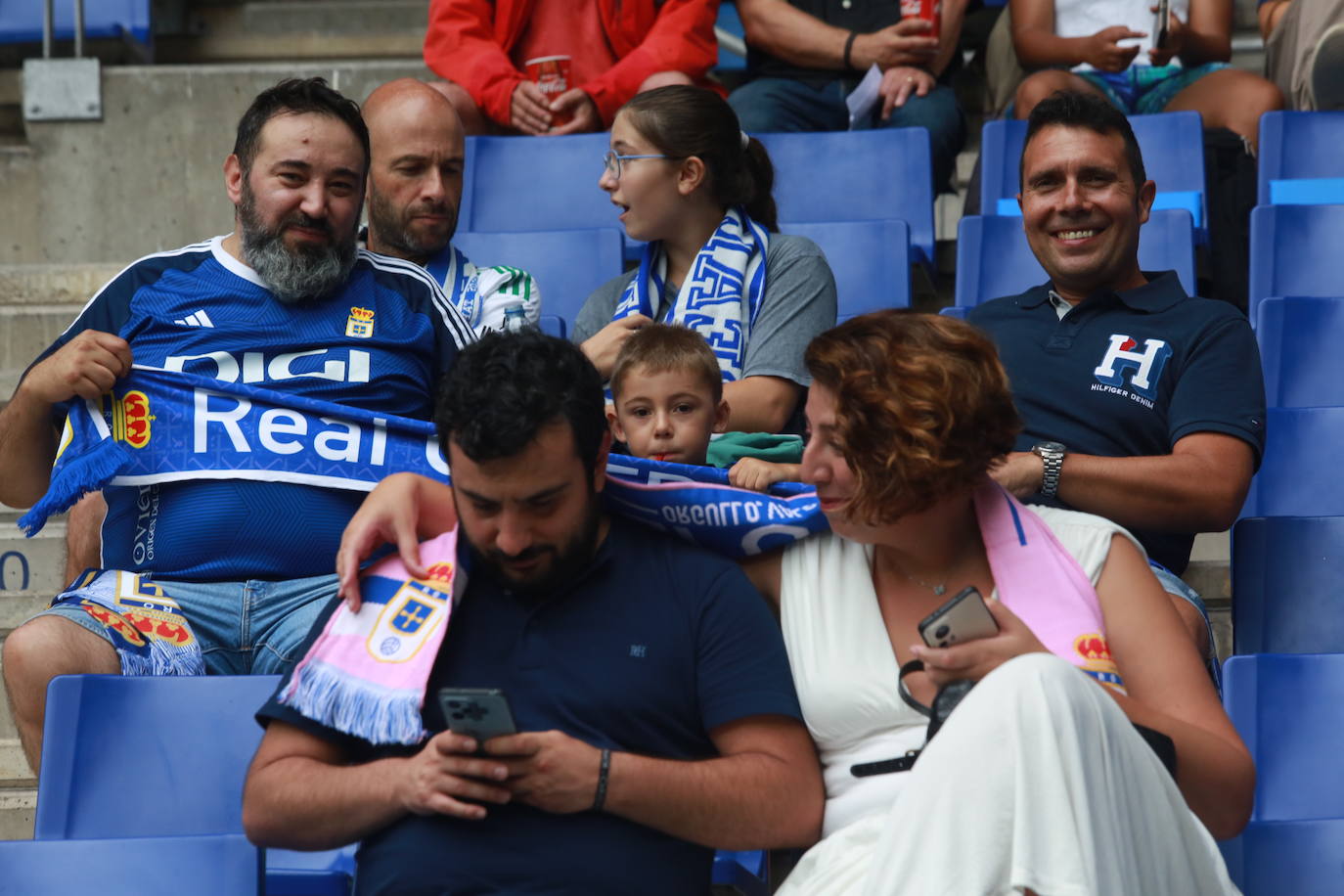 ¿Estuviste en el Real Oviedo - Racing de Ferrol? ¡Búscate en las fotos!