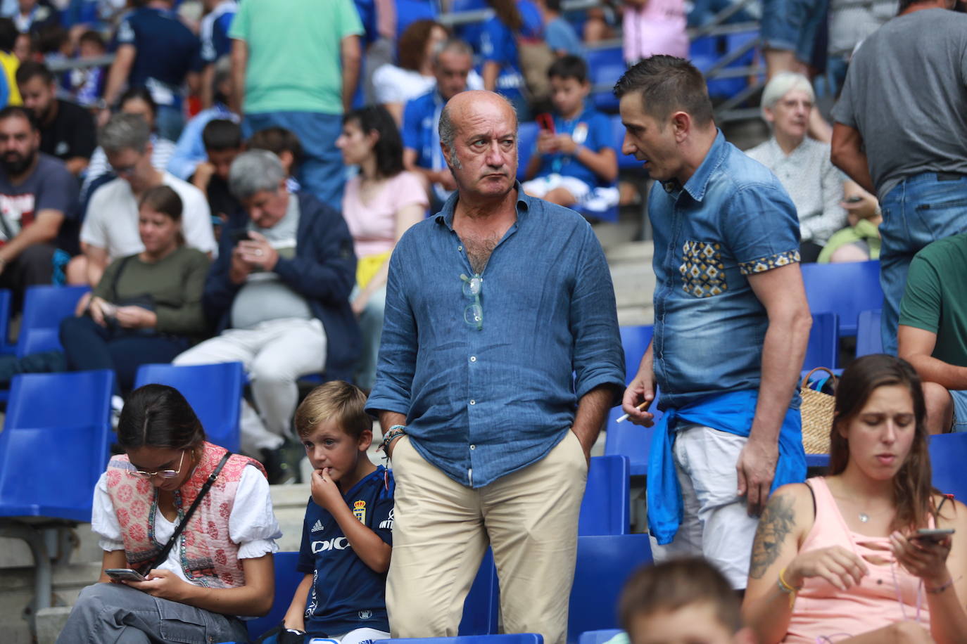 ¿Estuviste en el Real Oviedo - Racing de Ferrol? ¡Búscate en las fotos!