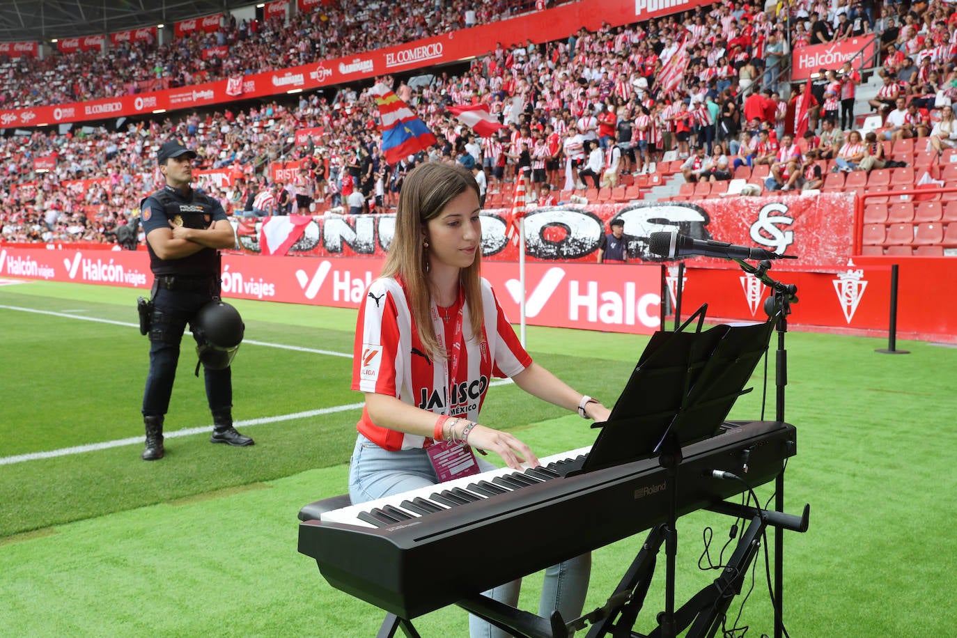 ¿Estuviste en el Sporting - Mirandés? ¡Búscate en las fotos!