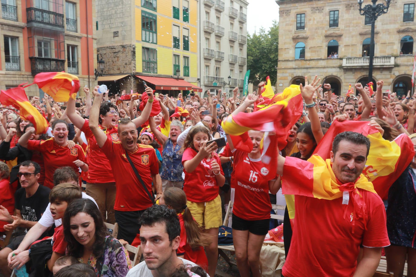 Así vivió Asturias la final del Mundial Femenino