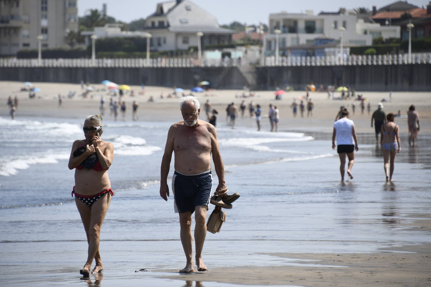 Asturias sofoca el calor antes de que bajen las temperaturas