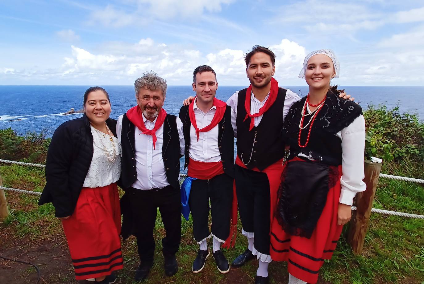 Romería por todo lo alto en Cadavedo con La Regalina