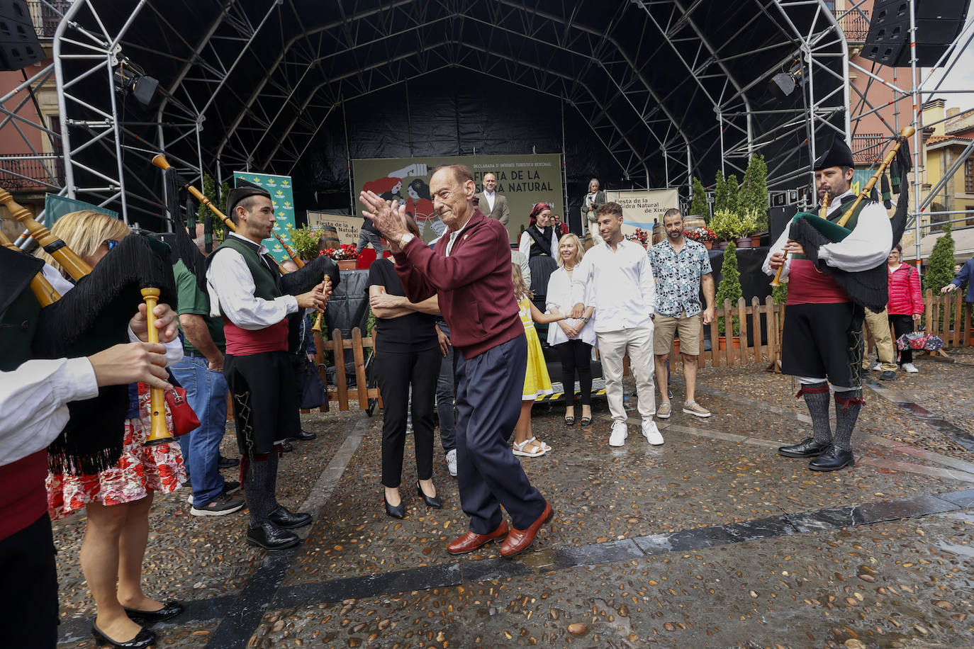 Fiesta sidrera en Gijón con sabor a Sidra Camín