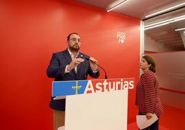 Adrián Barbón y Adriana Lastra, a punto de comparecer esta tarde para dar cuenta de la reunión de la Comisión Ejecutiva de la FSA-PSOE