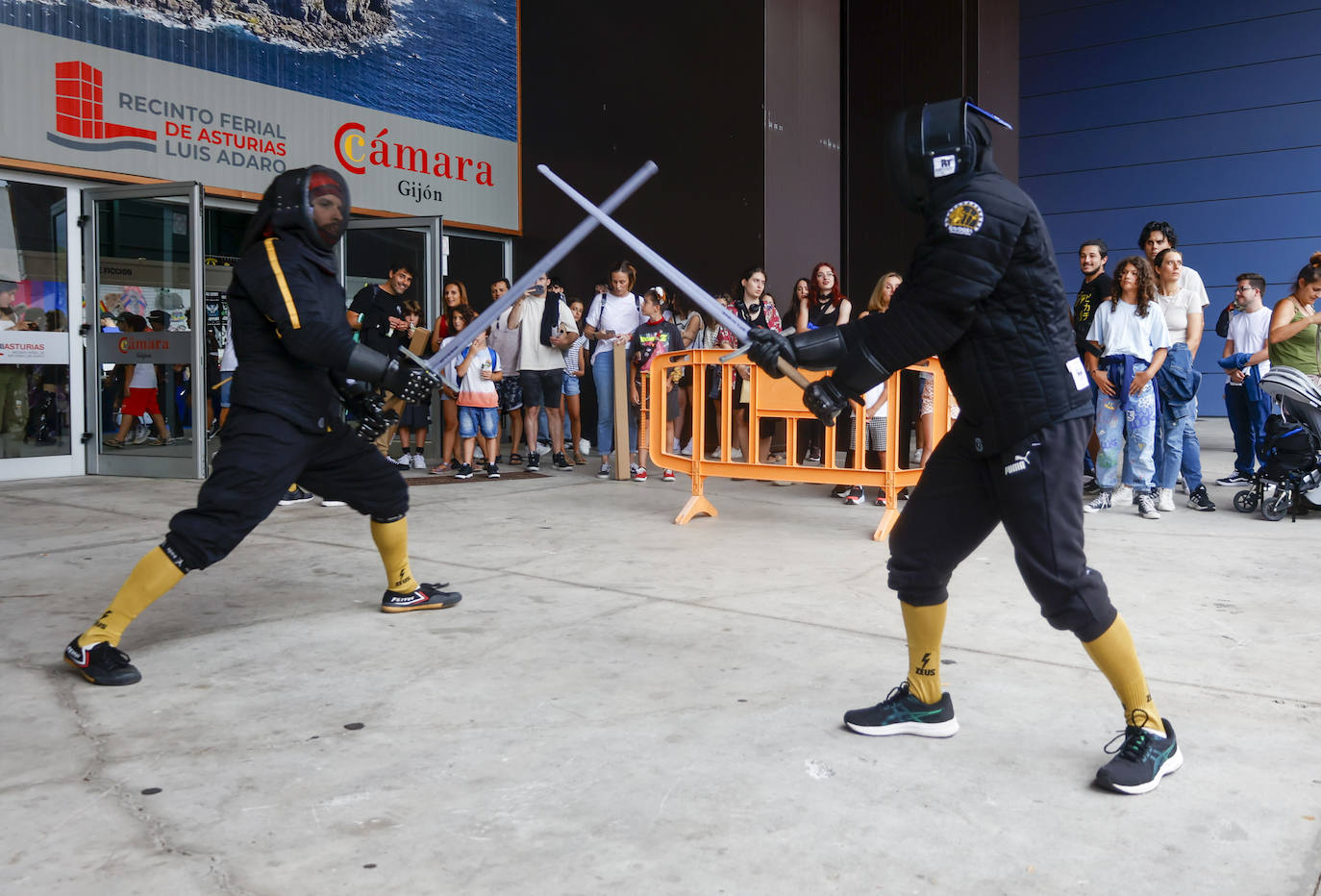 El mundo del &#039;cosplay&#039; inunda la CometCon de Gijón