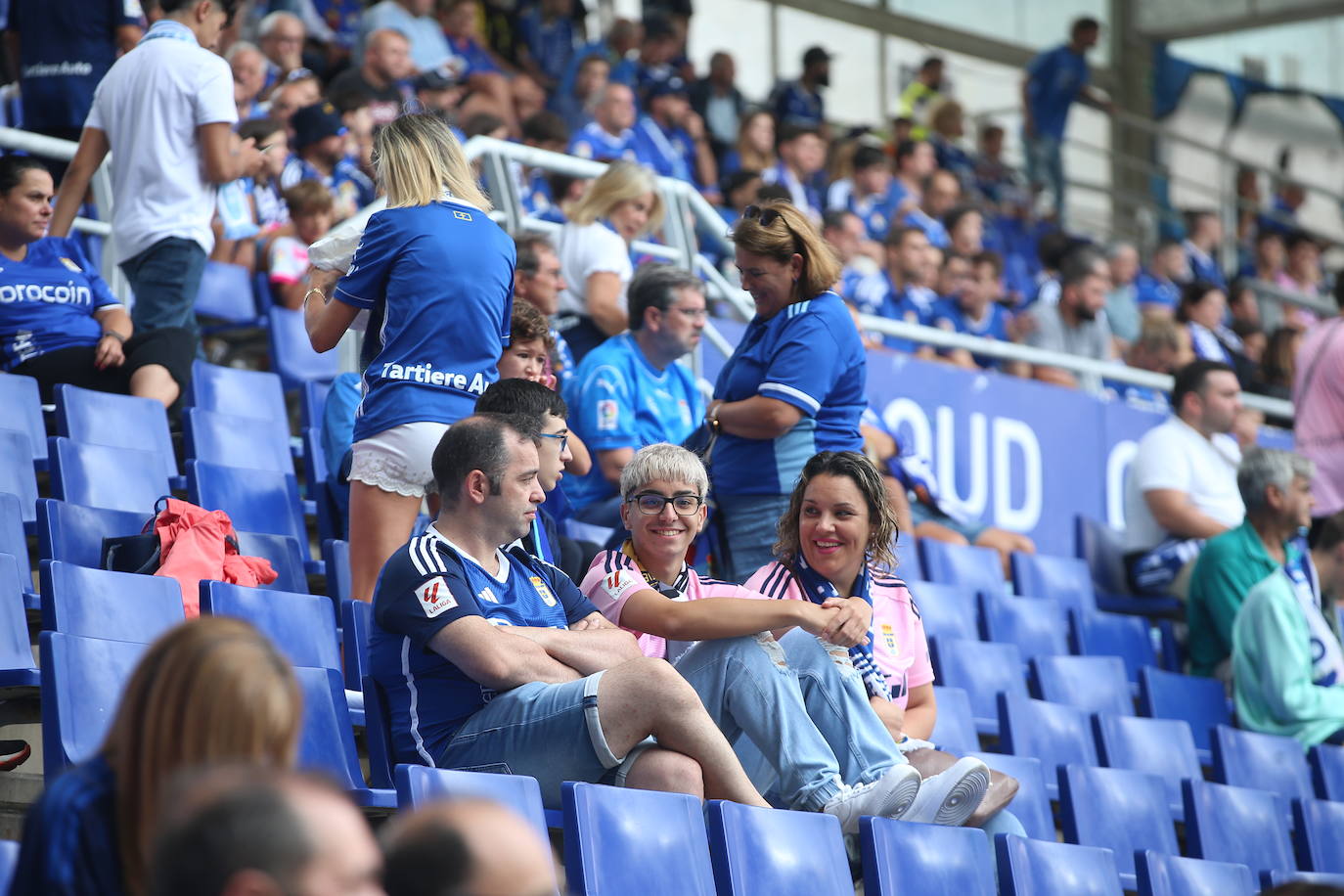 ¿Estuviste viendo el Oviedo - Sporting en el Tartiere? ¡Búscate en las fotos!