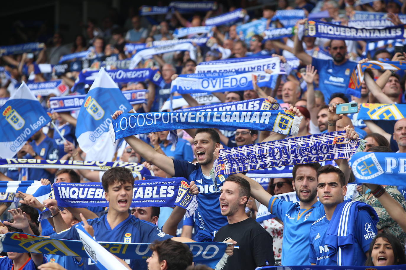 ¿Estuviste viendo el Oviedo - Sporting en el Tartiere? ¡Búscate en las fotos!