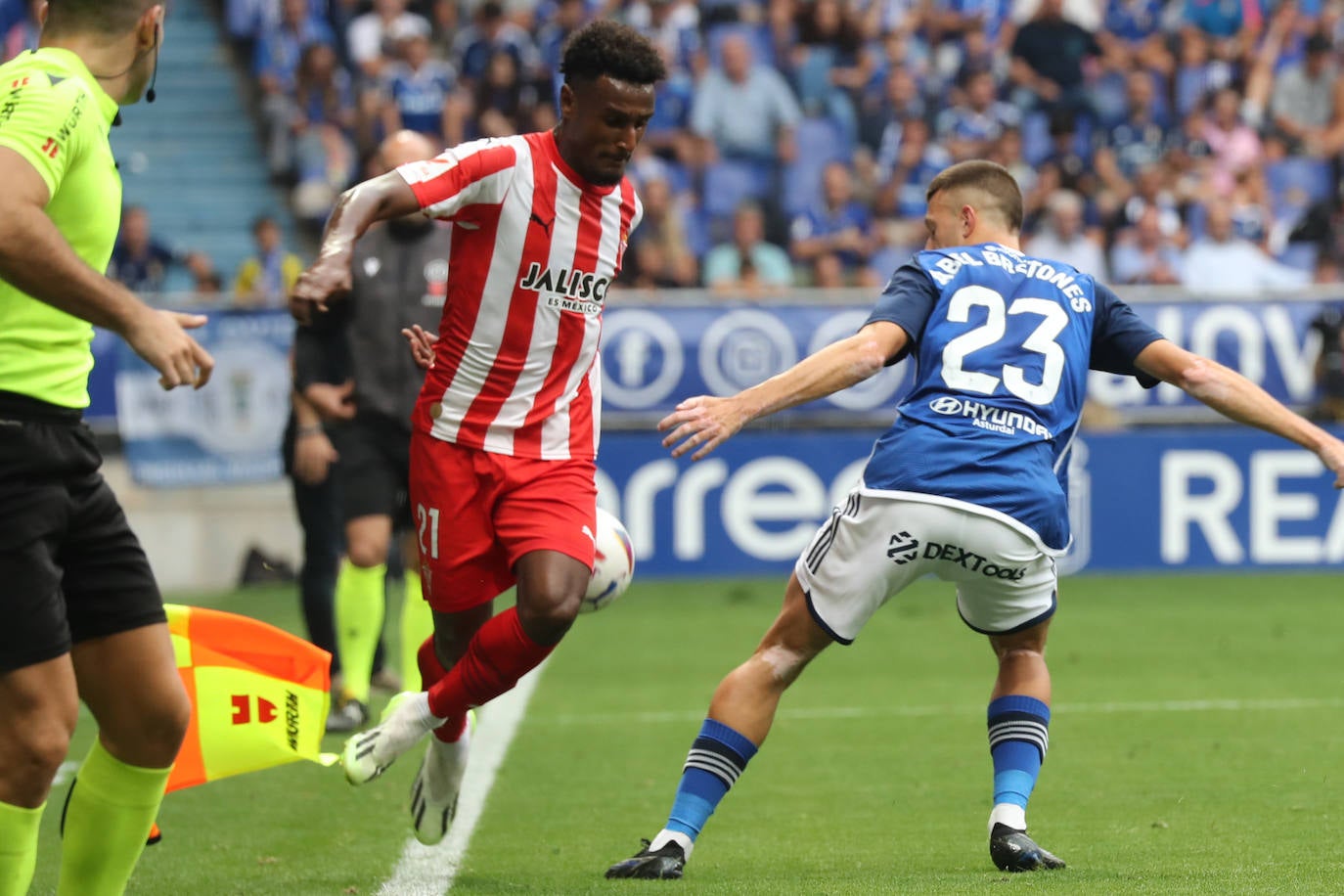 El partido entre el Oviedo y el Sporting, en imágenes