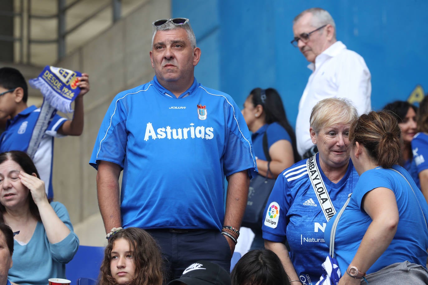 ¿Estuviste viendo el Oviedo - Sporting en el Tartiere? ¡Búscate en las fotos!